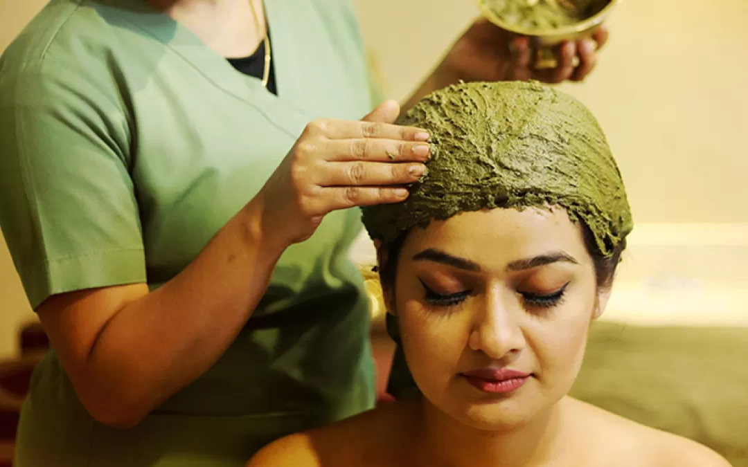 Tratamiento reparador para el cabello con Cassia, aloe vera y aceite de almendras