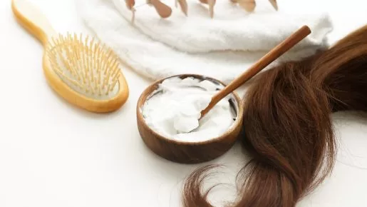 cómo cuidar el pelo en verano de forma natural
